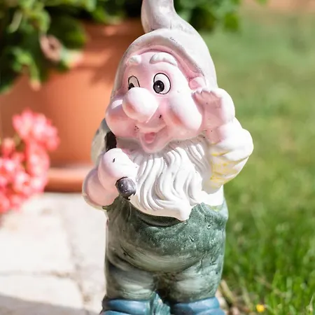 Apartment Eden In Peaceful Area Near Center *