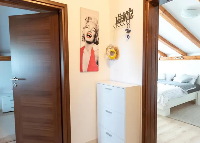 Eden In Peaceful Area Near Center *